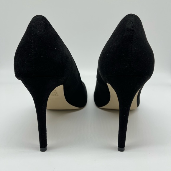 Black Pumps size 7.5  (Call it Spring) /suede look man made fabric - Picture 2 of 6